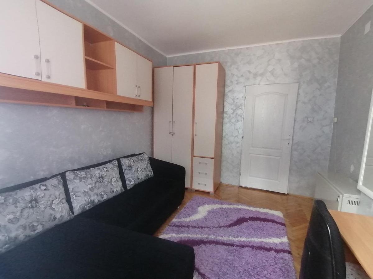 Apartman ,,Milica" Donji Milanovac Buitenkant foto